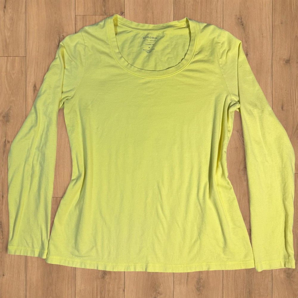Sonoma Life + Style Butter Yellow Long Sleeve Tee Women's M Stretch Cotton Top